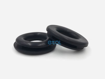 Rubber grommet oil resistant